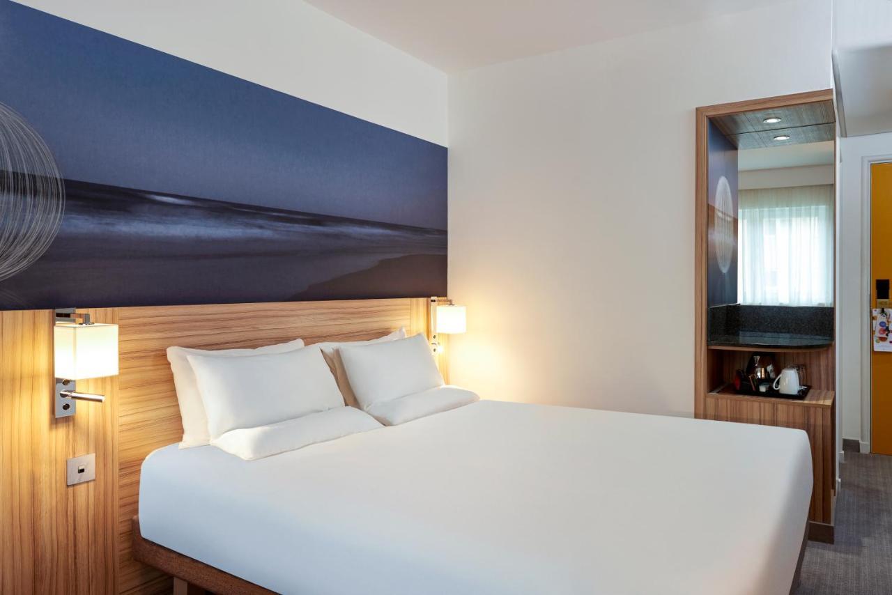 Novotel London Stansted Airport Stansted Mountfitchet Exterior foto