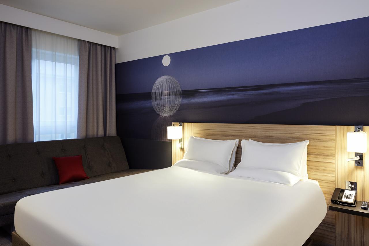 Novotel London Stansted Airport Stansted Mountfitchet Exterior foto